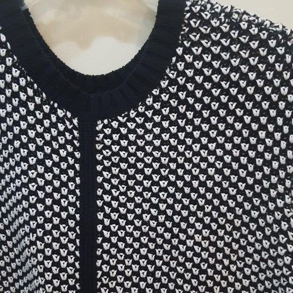 BCBGmaxazria hi-lo knit sweater B&W - Picture 3 of 6